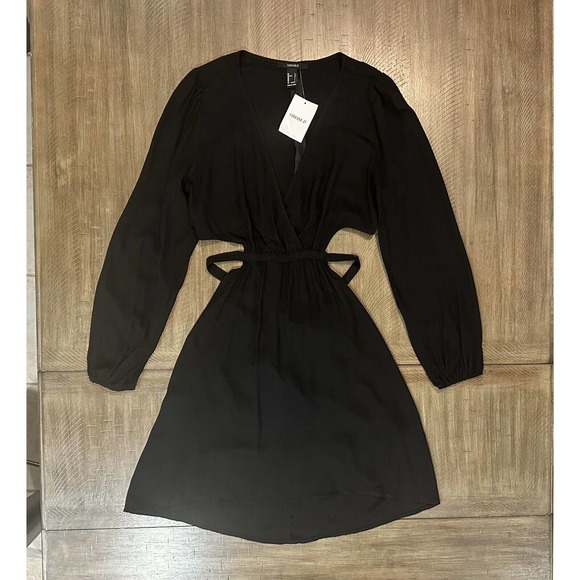 NWT Forever 21 Dress Womens Black Deep V-Neck Long Sleeve Cutout Tie Back Size L - Picture 16 of 16